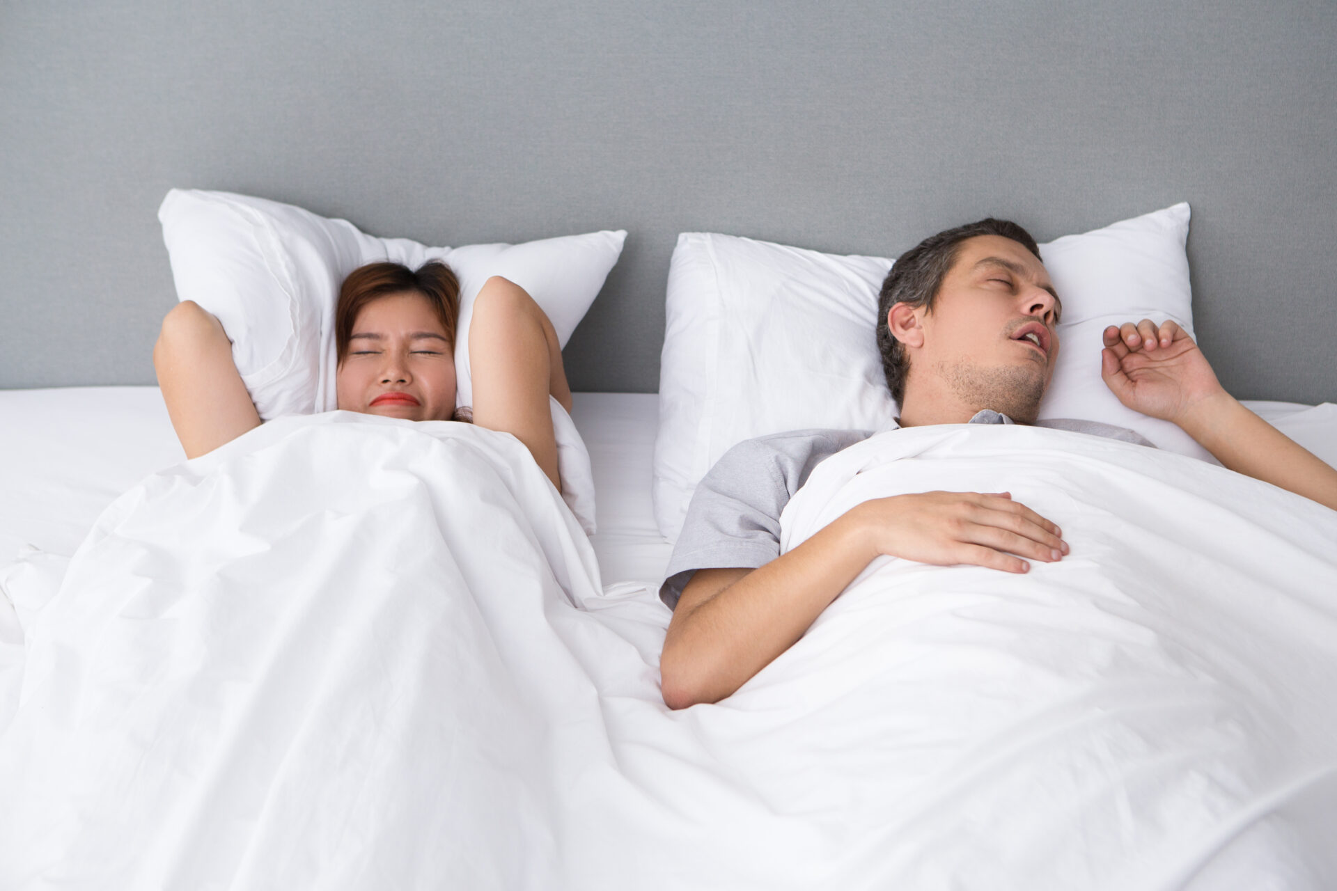 Symptoms of CPAP - Snoring disorder concept